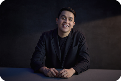 Tulus - Top Left